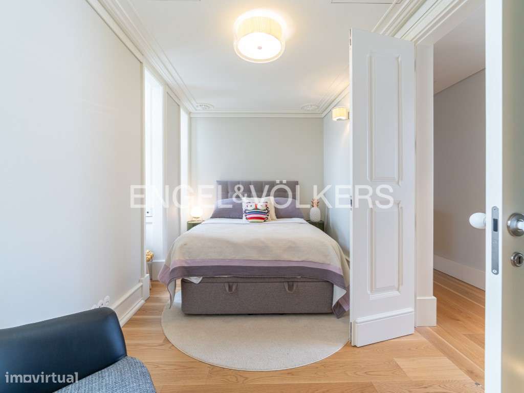 Exclusivo apartamento novo com 5 quartos (4 suites) e 4 lugares de ...-18