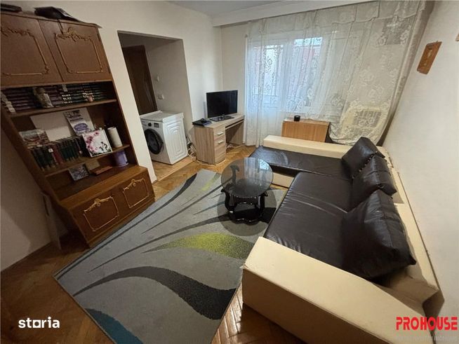 Zona Miron Costin - apartament 3 camere - etajul 2-0