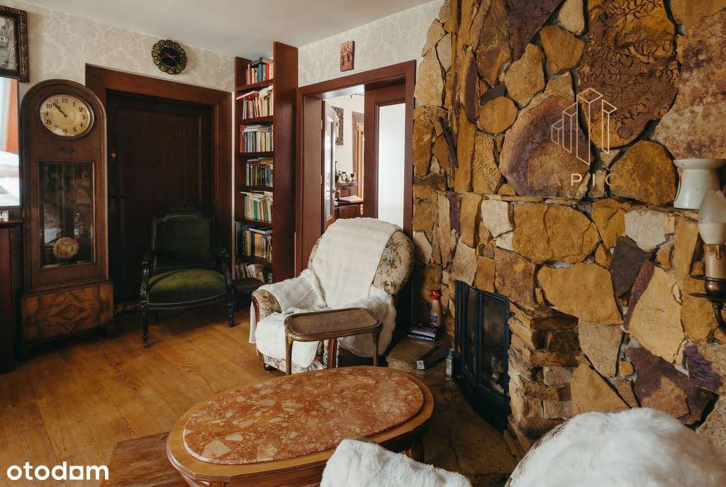 Urokliwy dom w stylu dworkowym 136m² działka 2,4h-8