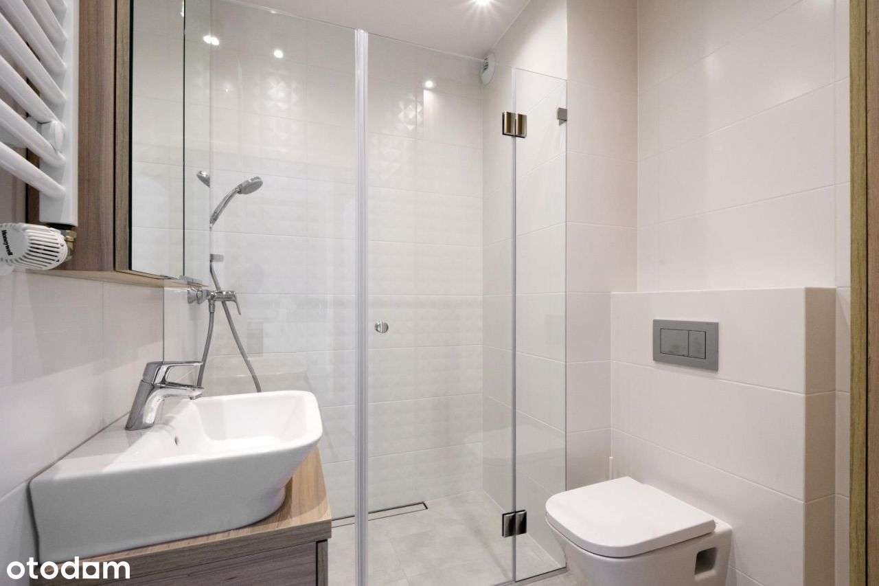 Zdziechowskiego, 2 pok. w apartamentowcu-8