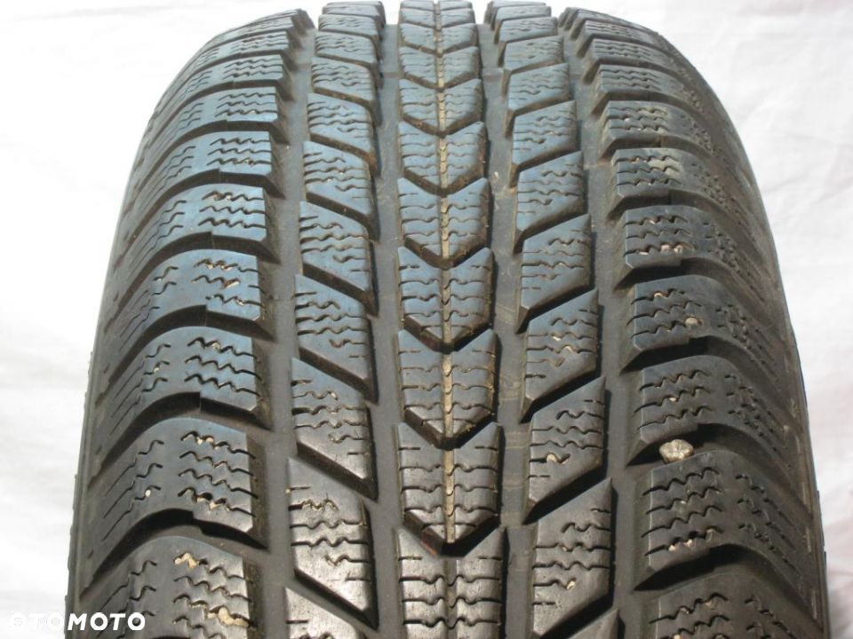 opona 195/60R14 195/60/14 KUMHO KW7400  8,5mm - 1