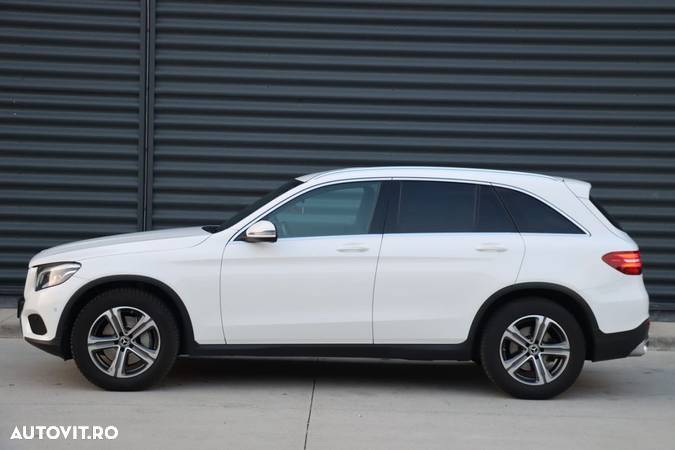 Mercedes-Benz GLC 220 d 4Matic 9G-TRONIC - 3