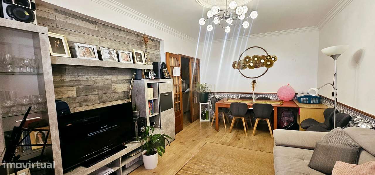 Apartamento T2 Central Tapada das Mercês/Sintra - VISITAS SUSPENSAS - Grande imagem: 2/18