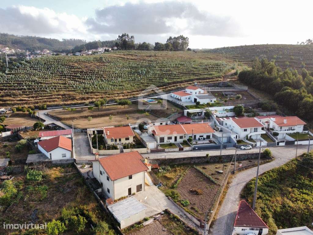 Terreno para Construção em Roriz-11