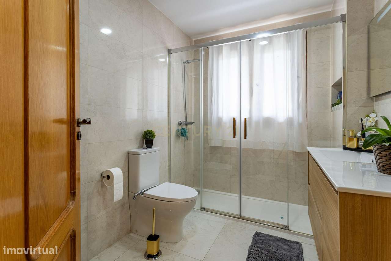 Apartamento T2 na Urbanização Real Forte-18