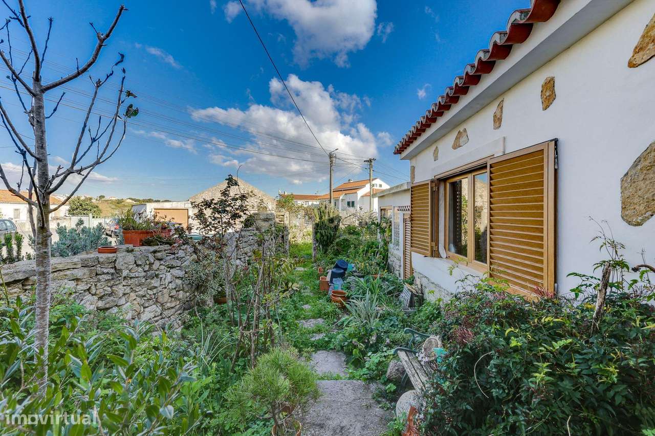 Moradia T2 Pronta a  Habitar com Jardim e Estufa - Grande imagem: 4/38