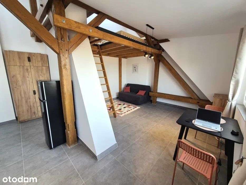 Rolna - kawalerka z antresolą na poddaszu