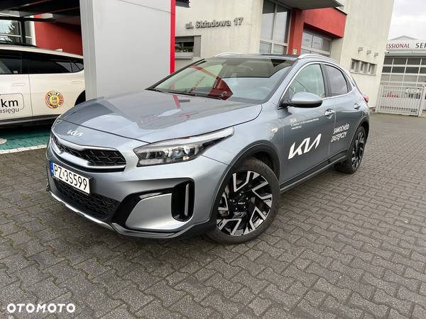 Kia XCeed 1.5 T-GDI M DCT - 2