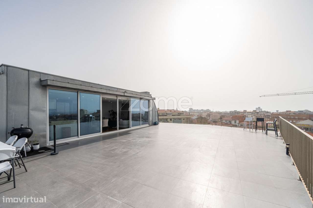 Penthouse T3 Exclusiva Com Terraco Panoramico E Vista Mar