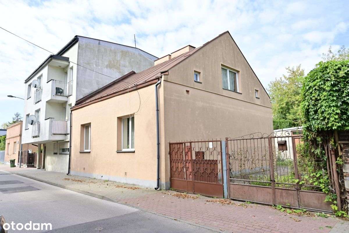 Na sprzedaż dom przy ul. Byczyńskiej, Warszawa - Pełny obrazek: 2/6