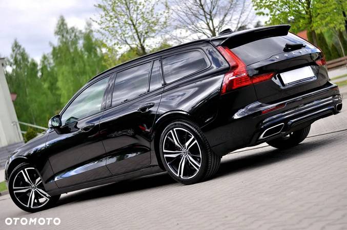 Volvo V60 T4 Geartronic R-Design - 12