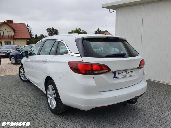 Opel Astra 1.6 CDTI Active - 10