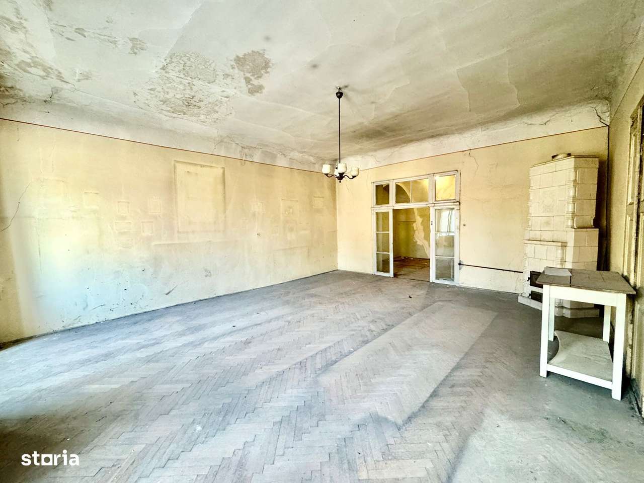 Apartament 2 camere 69mp/parcare  - cladire an 1654 - Centru istoric - Imagine principală: 3/18