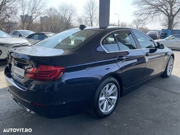 BMW Seria 5 525d xDrive AT - 5