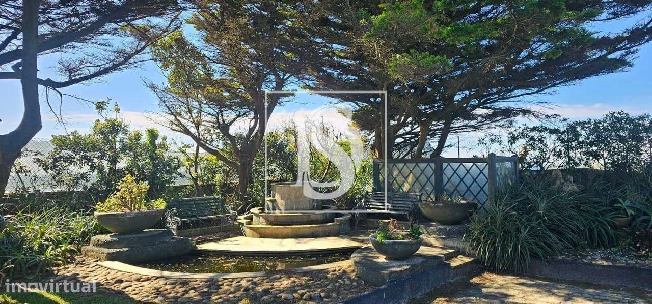 Refúgio sobre o Atlântico – Moradia T5 na 1ª Linha de Mar-10