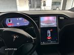 Tesla Model X - 3