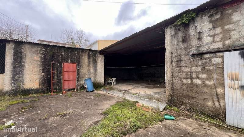 Armazém Oportunidade única na Aldeia Gavinha – Alenquer!-23