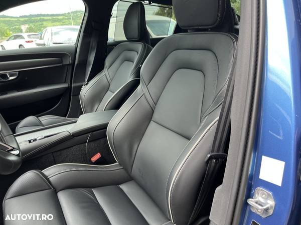 Volvo S90 - 26