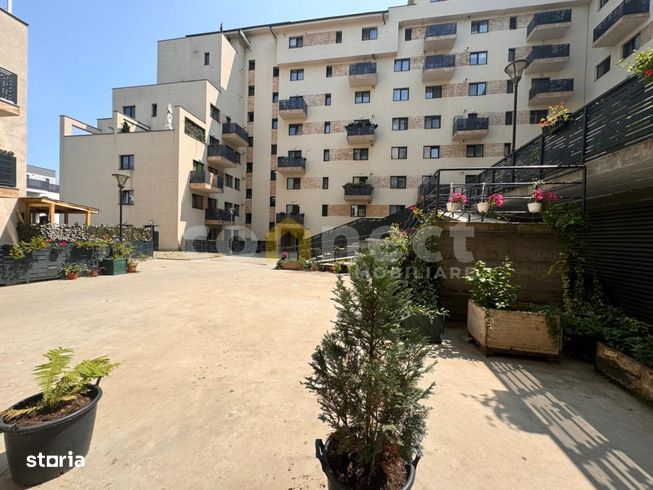 Apartament 3 camere vanzare zona Vivo-3
