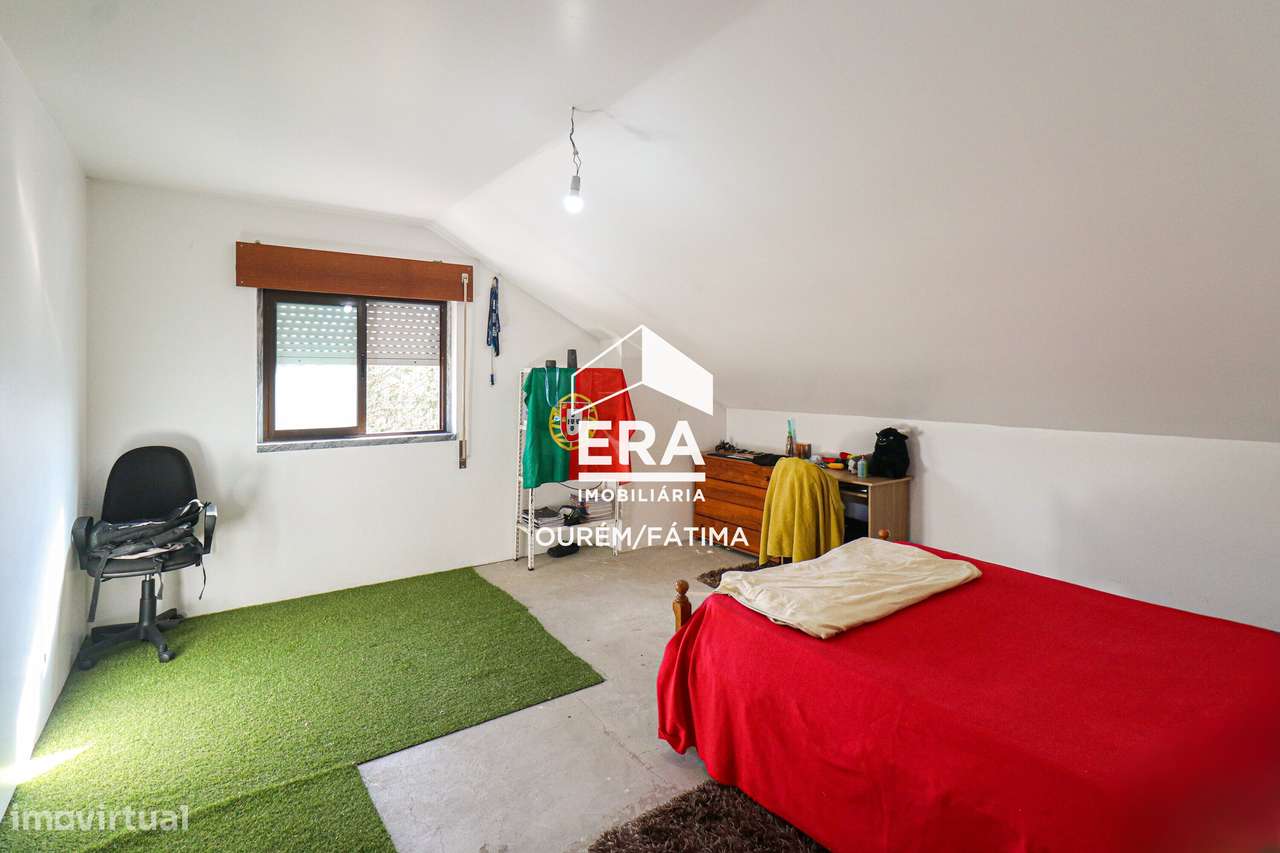 Moradia T7 em Caxarias, no concelho de Ourém.-15