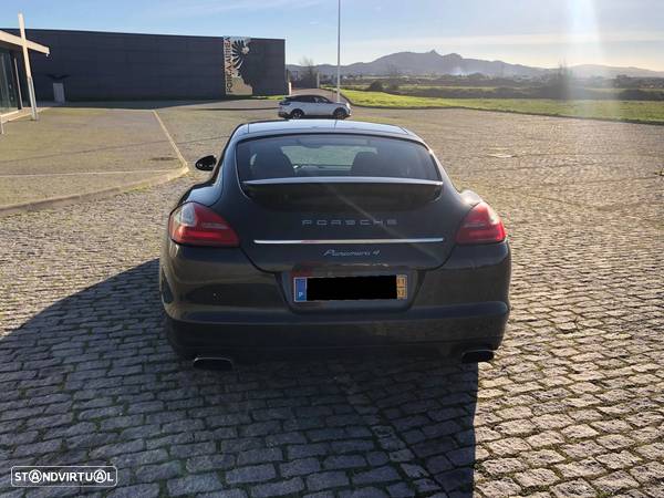 Porsche Panamera Platinum Edition PDK - 5