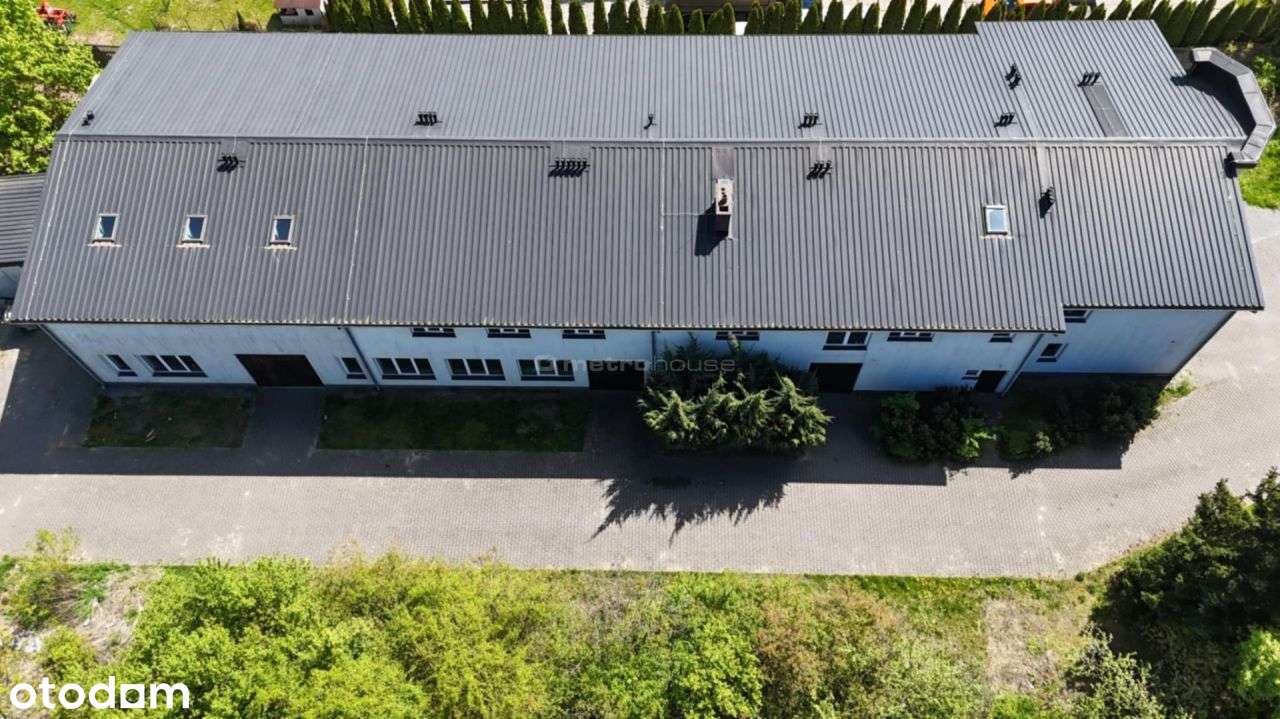 Obiekt przemysłowo-usługowy w Słomczynie, przy drodze wojewódzkiej 724-16