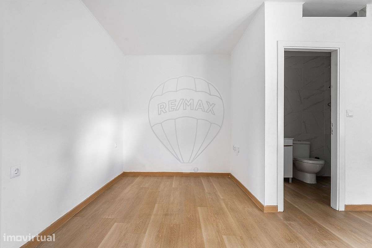 Moradia T1 para venda - Grande imagem: 5/9