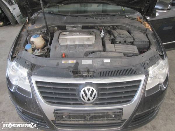 VW Passat Variant 2.0 TDI 170CV DE 2006 Para Peças - 6