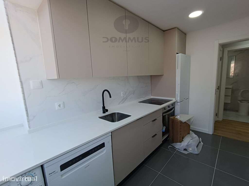 Apartamento T2 Remodelado na Damaia - Grande imagem: 3/26
