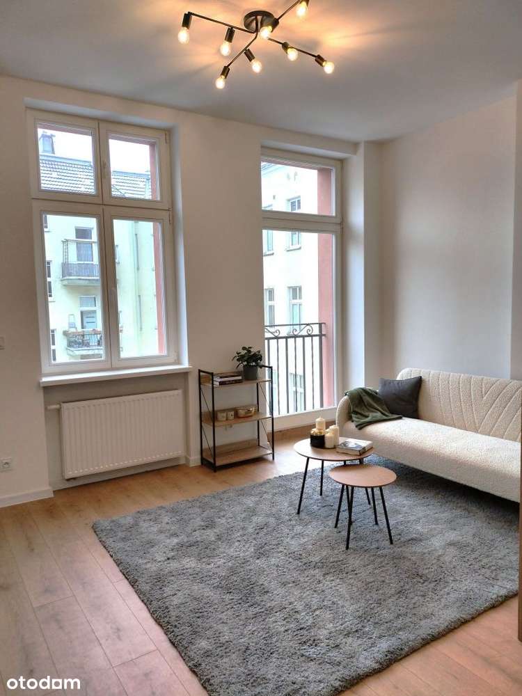 2 pokoje w prestiżowej kamienicy na Jeżycach