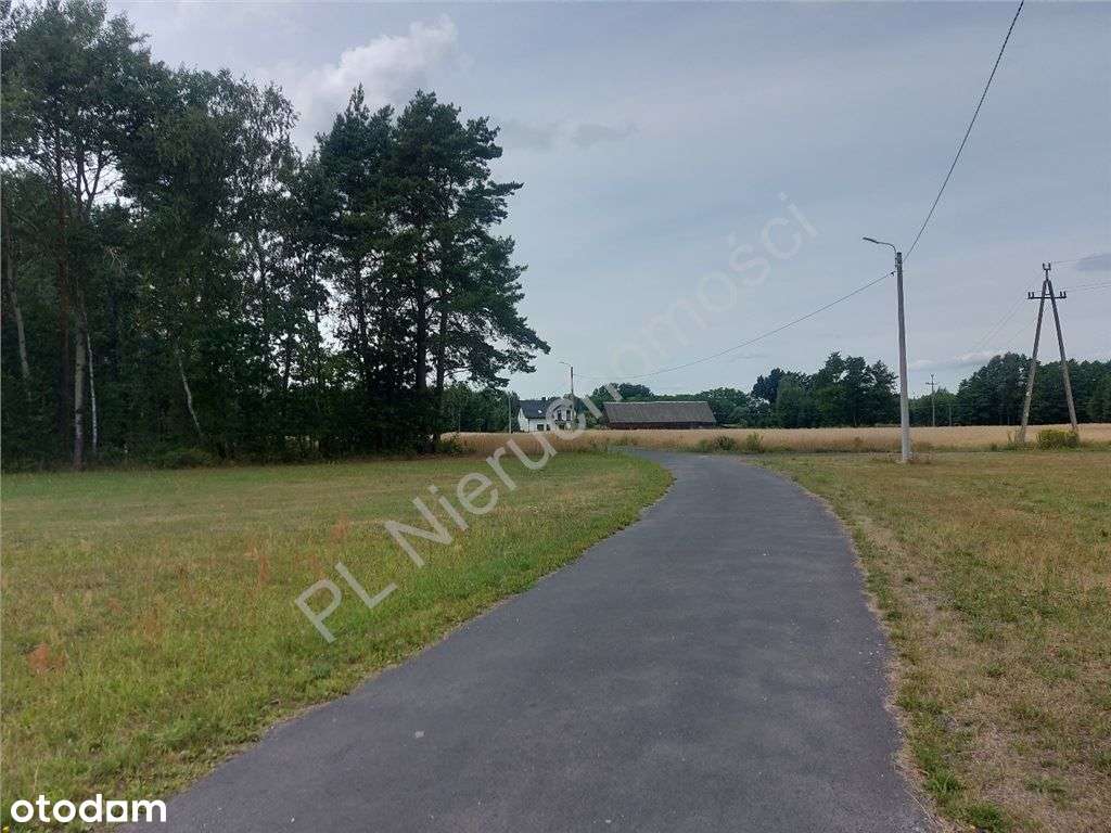 Działka Budowlana Blisko Lasu