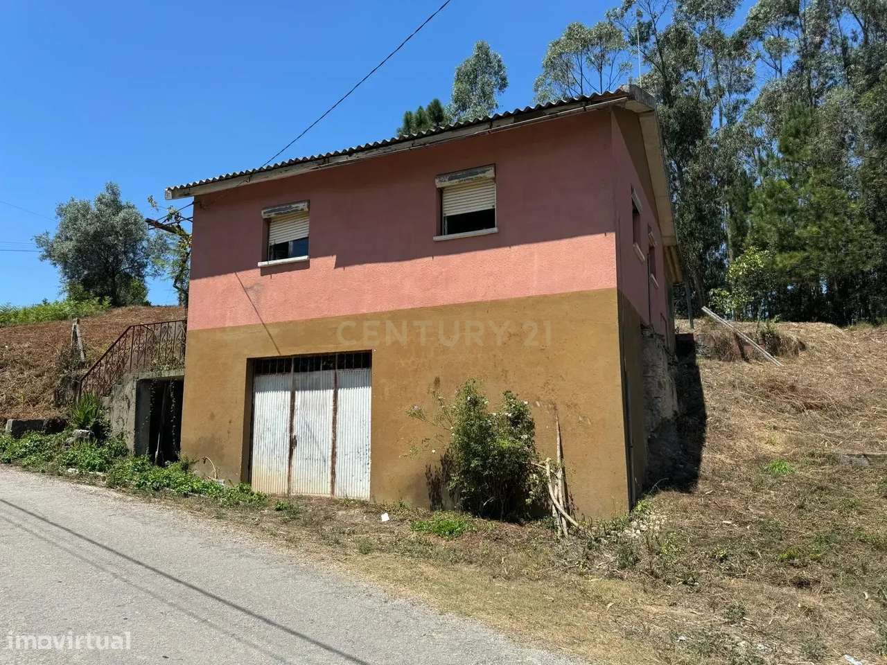 Quintinha com 2 moradias : Oportunidade de Recuperação Única - Grande imagem: 4/59