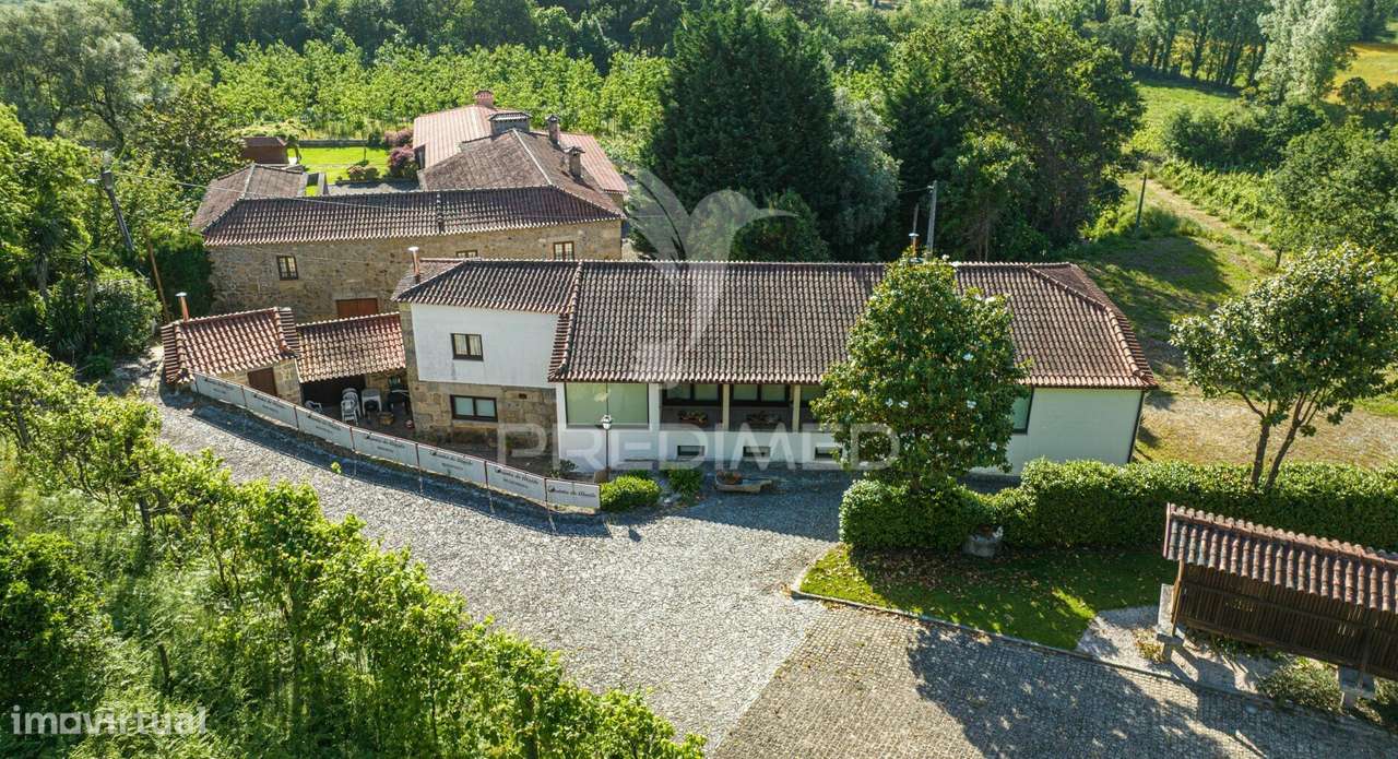 Duas QUINTAS, com exploração agrícola e Turismo Rural; - Grande imagem: 3/40