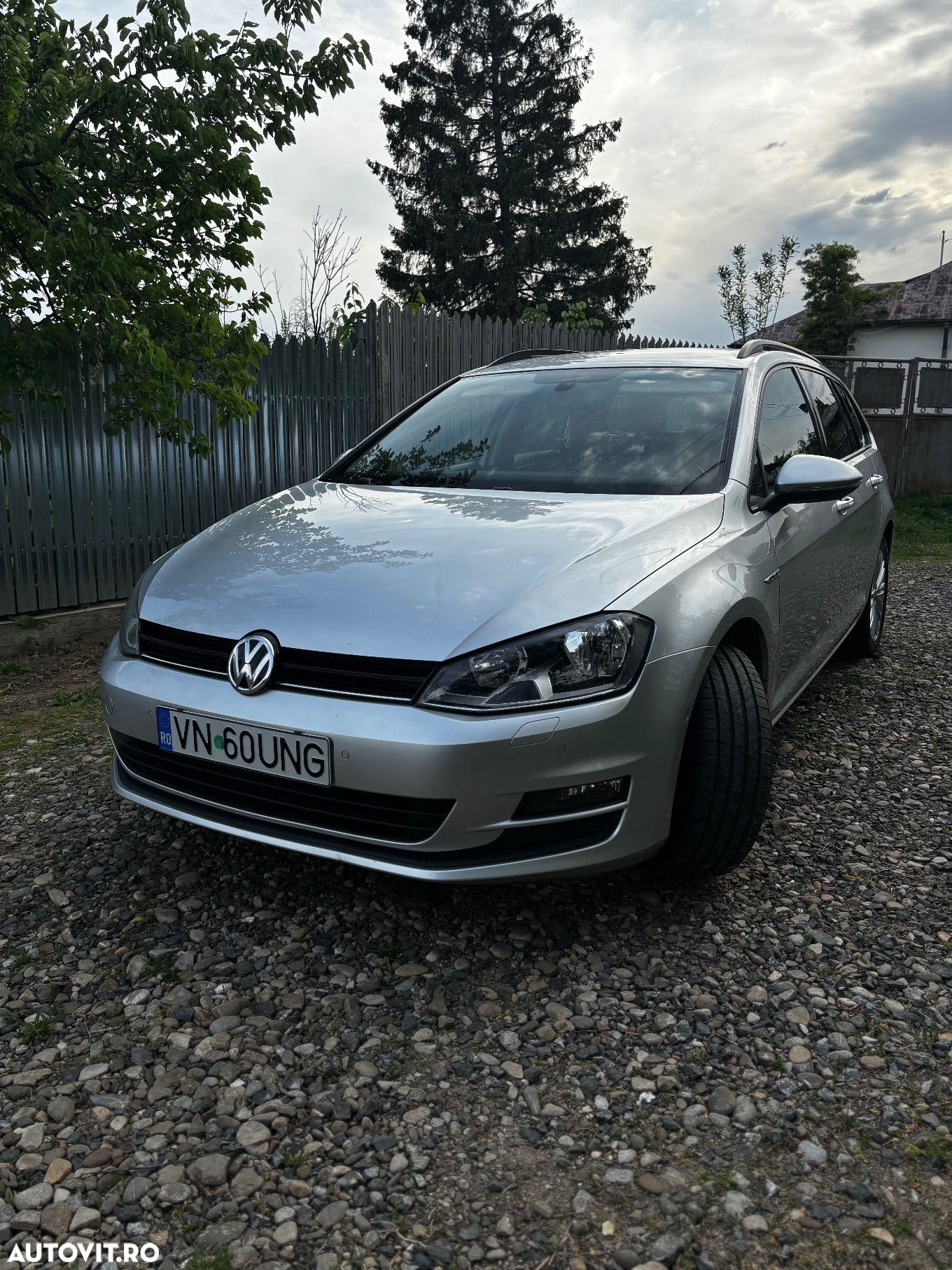 Volkswagen Golf 1.6 TDI BMT Comfortline - 2