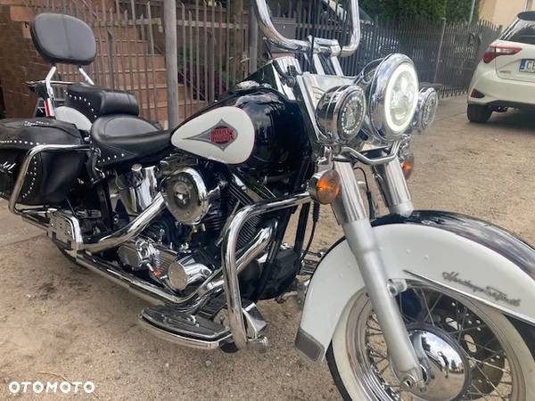 Harley-Davidson Softail Heritage Classic - 1