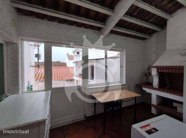 Moradia T3 no centro da Vila de Redondo-15