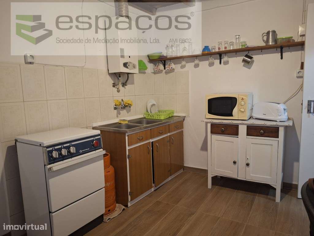 Moradia V2 á 10 minutos do Fundão - Grande imagem: 5/14