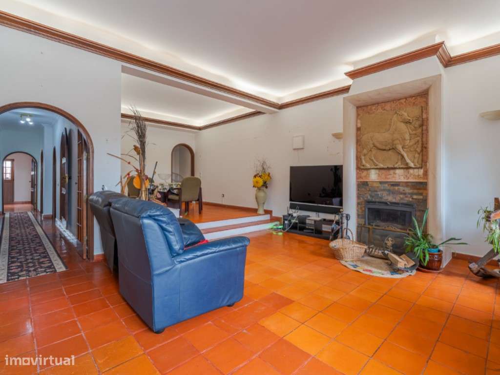 Moradia de Luxo Única em Oeiras | Piscina Interior Climatizada | Te...-9