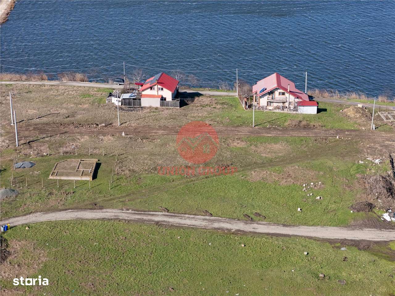 Teren Intravilan 2380 mp Langa Lac, Corbu-13