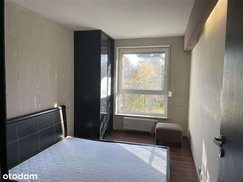 Kromera ok/2002r/2 pokoje/taras 25m2/m.postojowe-3