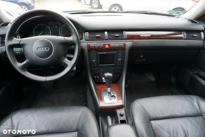 Audi A6 - 12