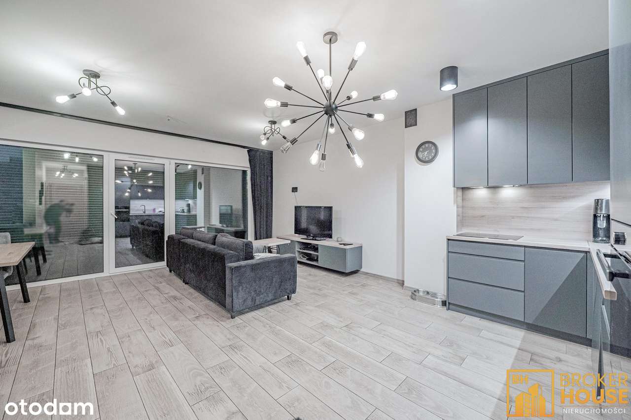 WYJĄTKOWY DOM W ZABUDOWIE BLIŹNIACZEJ - Pełny obrazek: 4/20