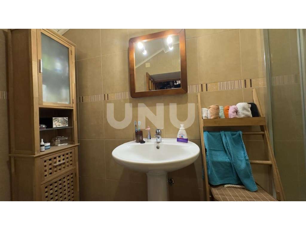 Moradia V3- São Vicente Ferreira-15