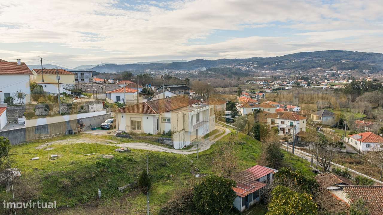 Moradia T3 em Garfe – Póvoa de Lanhoso-24