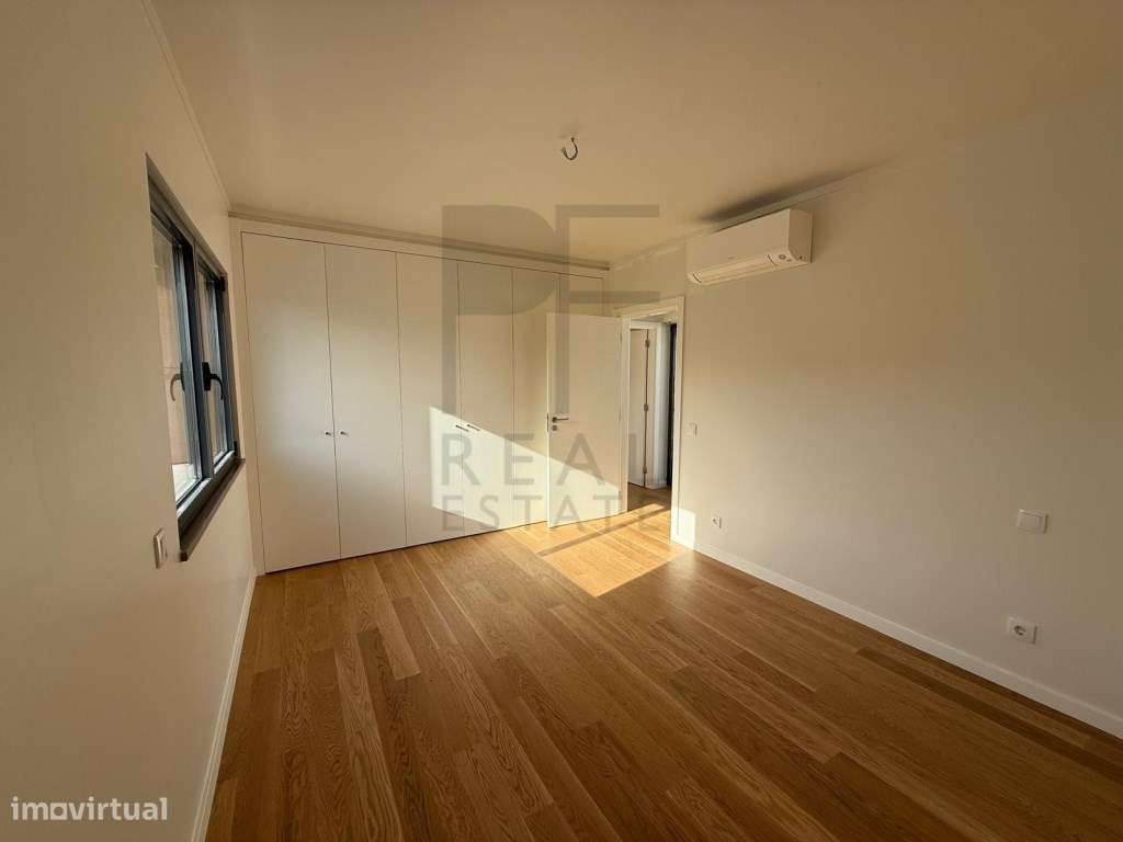 Moradia Independente T4 - Bicesse-19