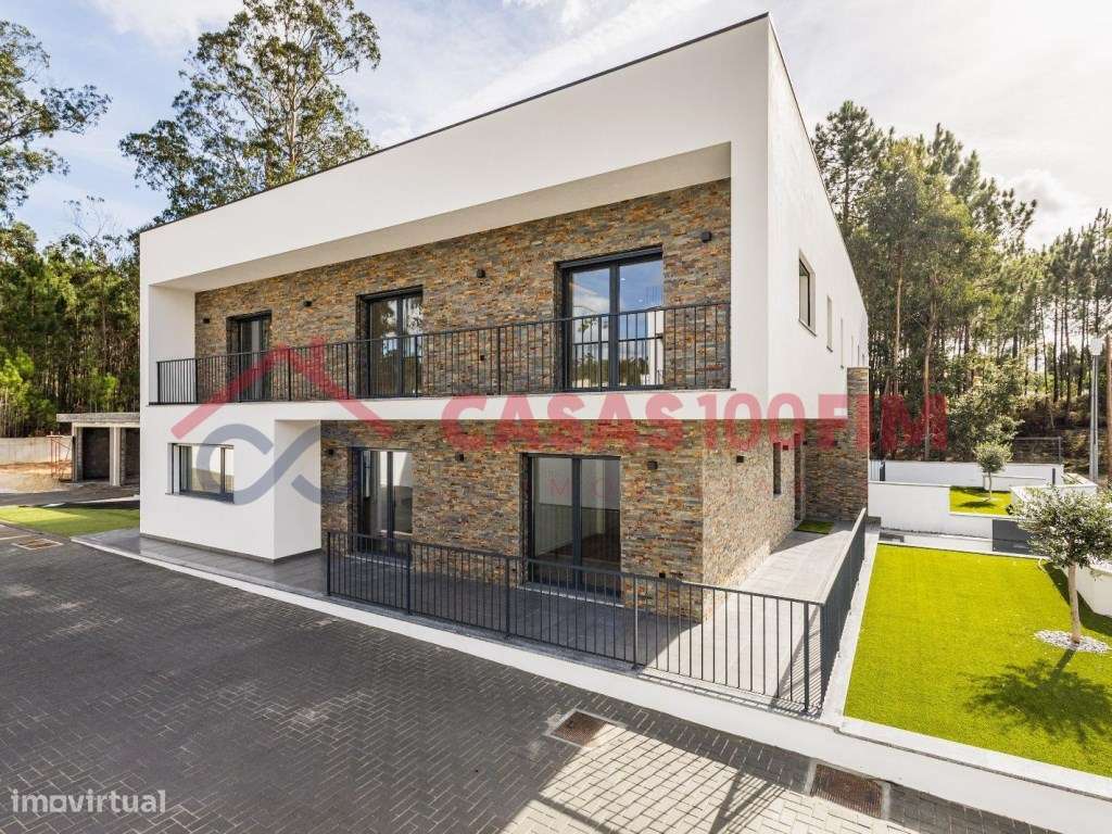 T3 + escritório em fase final de construção com acabamentos de exce... - Grande imagem: 1/54