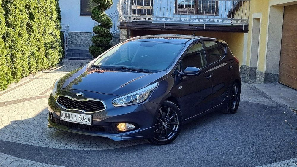 Kia Ceed II 2013