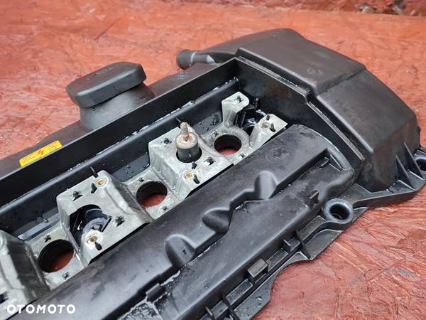 BMW E36 / E38 / E39 ORYGINALNA PLASTIKOWA POKRYWA ZAWORÓ 1X VANOS DO SILNIKÓW GAMY M52 { M52B20 / M52B25 / M52B28 } O NR. 1 703 341 / 1 748 630 OEM W BDB STANIE - 12