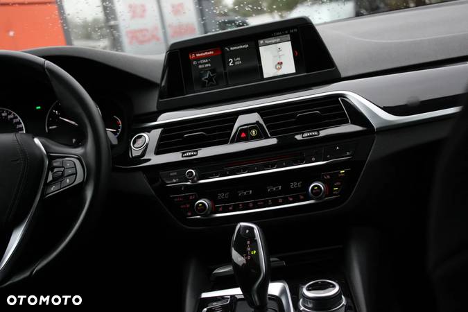 BMW Seria 5 520d Efficient Dynamics Luxury Line - 16