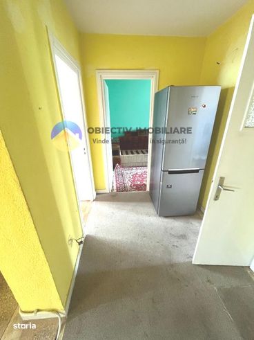 Apartament 3 camere , zona centrala, etaj 1-4